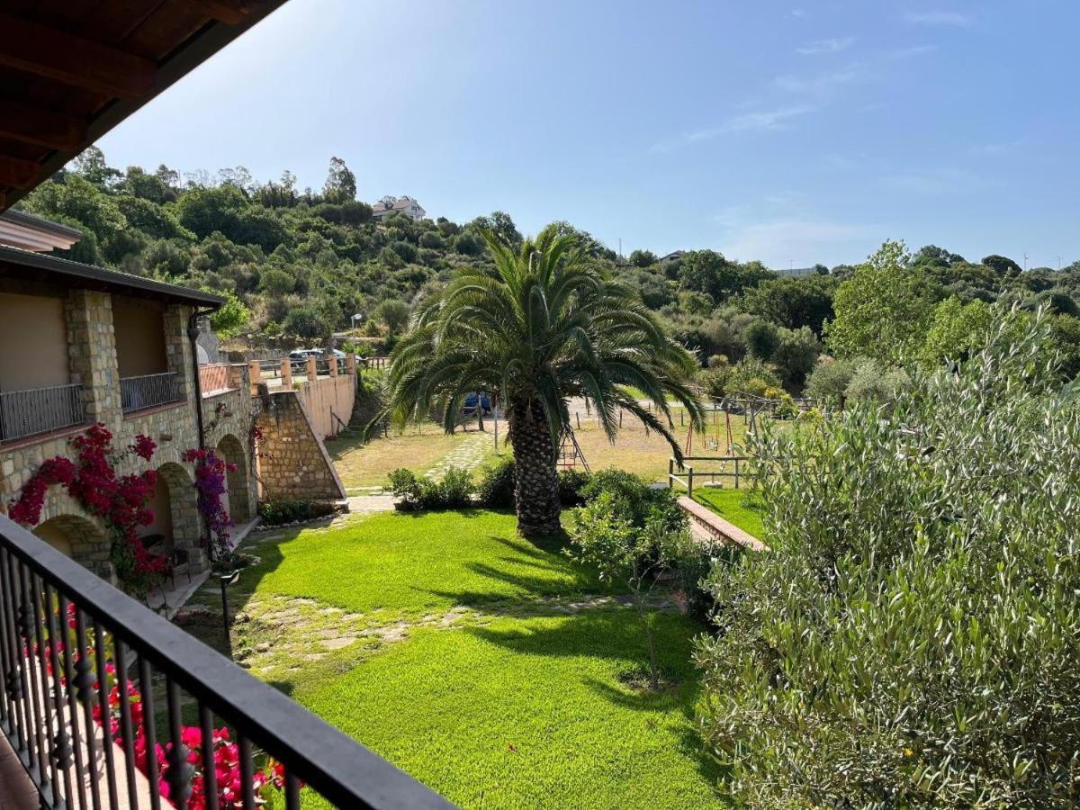 Residence Il Casale Palinuro Bagian luar foto