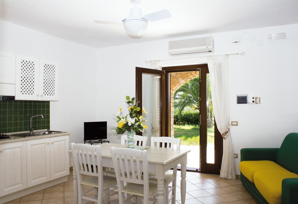 Residence Il Casale Palinuro Bagian luar foto