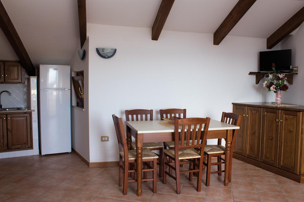 Residence Il Casale Palinuro Bagian luar foto