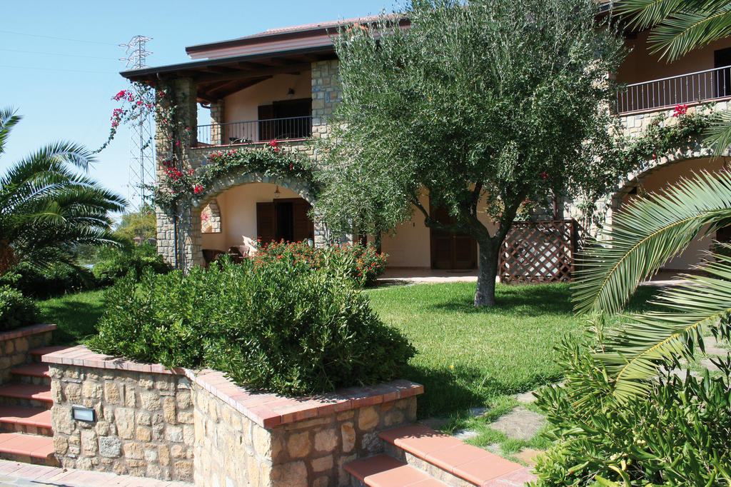 Residence Il Casale Palinuro Bagian luar foto