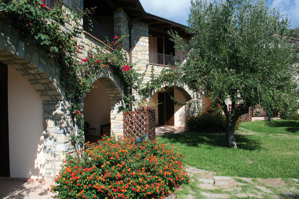 Residence Il Casale Palinuro Bagian luar foto
