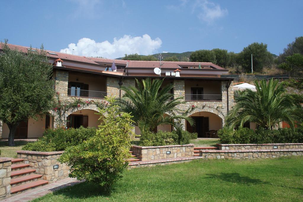 Residence Il Casale Palinuro Bagian luar foto